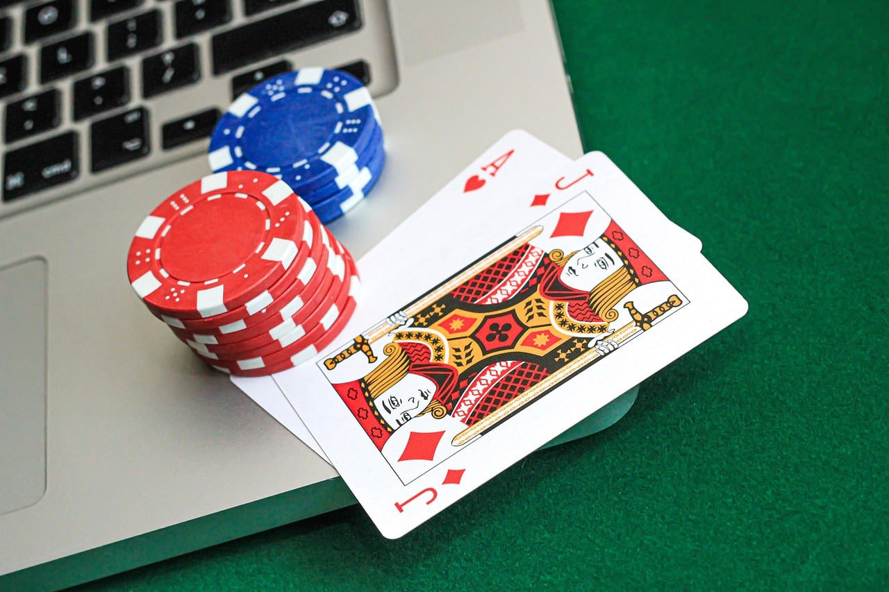Pengingat 18 plus permainan jackpot